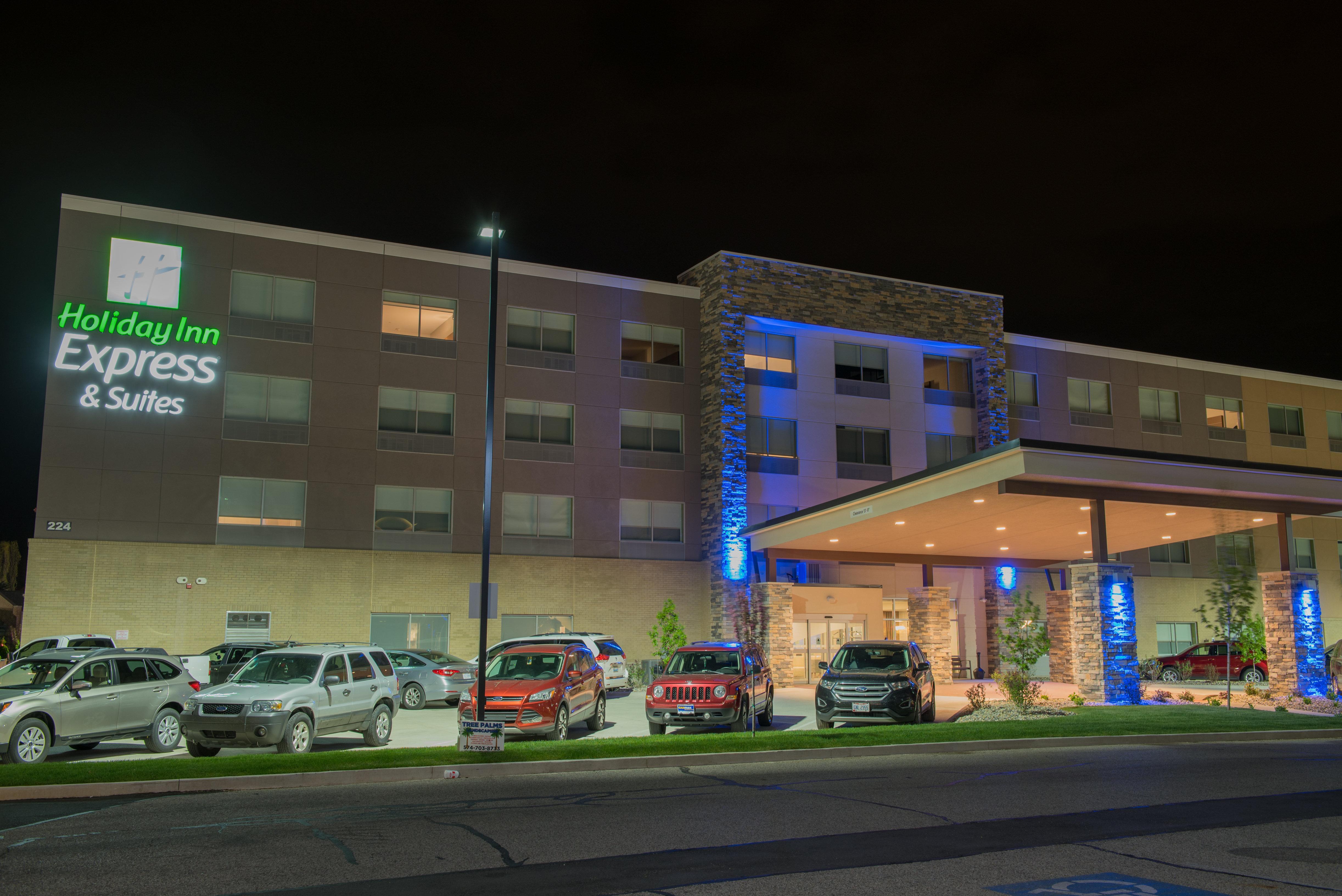 Holiday Inn Express & Suites - Fort Wayne North By Ihg Sunnybrook Acres Eksteriør billede